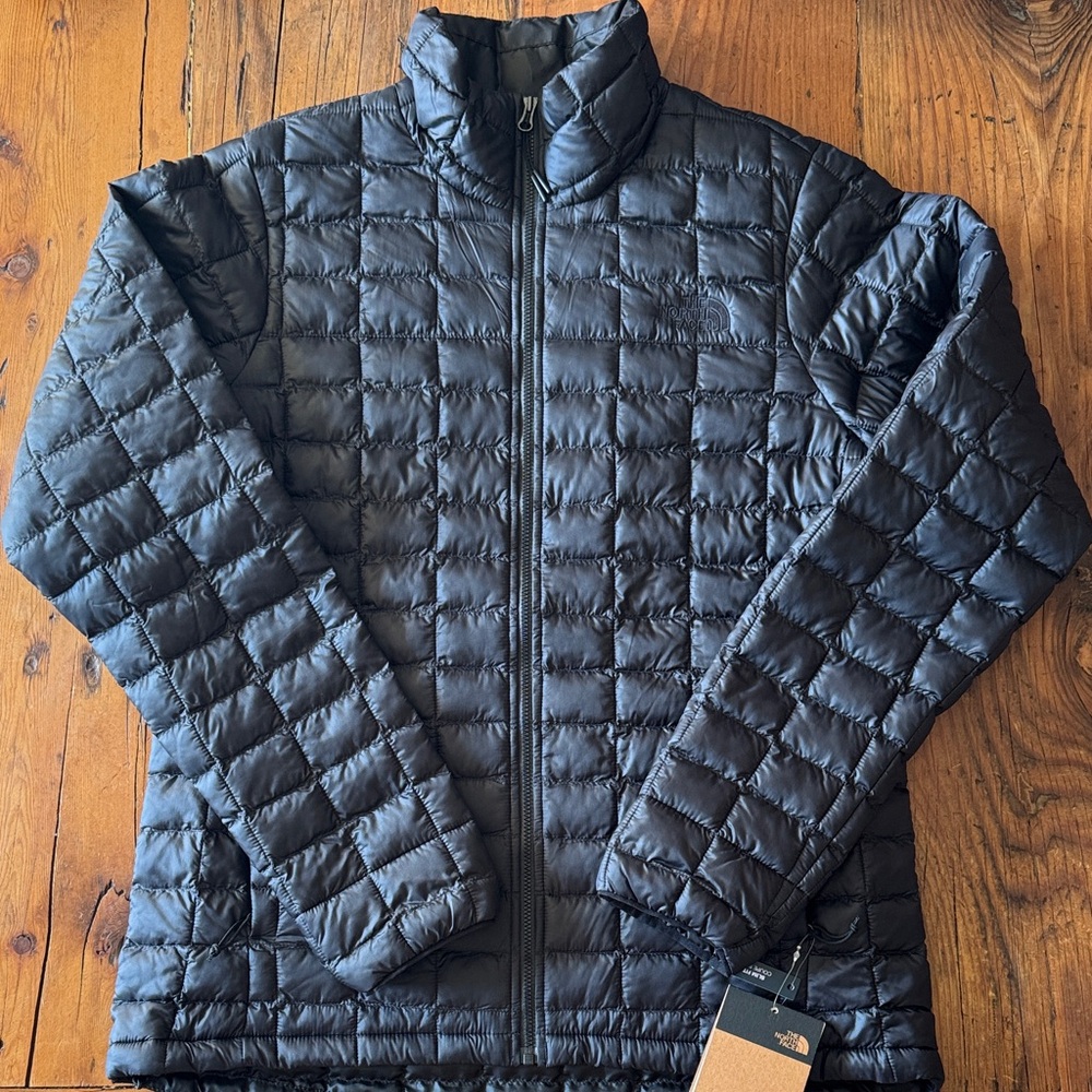 The North Face Women’s Black Puffer Jacket